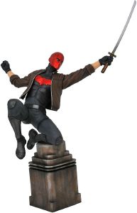 DIAMOND DC GALLERY - COMIC RED HOOD PVC STATUE (NOV192327) DIAMOND DC GALLERY - COMIC RED HOOD PVC STATUE (NOV192327)