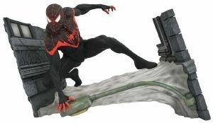 DIAMOND GALLERY - MILES MORALES PVC STATUE (APR202660) DIAMOND GALLERY - MILES MORALES PVC STATUE (APR202660)