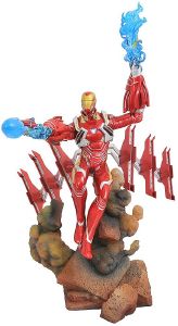 DIAMOND DIAMOND MARVEL GALLERY AVENGERS - IRON MAN MK50 PVC STATUE (MAY182307)