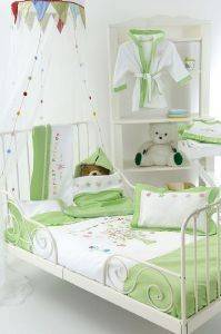 KENTIA ��� 4 ��� FOREST