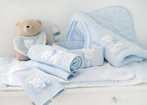 ΚΑΛΥΜΜΑ ΑΛΛΑΞΙΕΡΑΣ PIERRE CARDIN BABY BEAR ΣΙΕΛ ΜΕ ΣΕΛΤΕΔΑΚΙ 60Χ90CM ΚΑΛΥΜΜΑ ΑΛΛΑΞΙΕΡΑΣ PIERRE CARDIN BABY BEAR ΣΙΕΛ ΜΕ ΣΕΛΤΕΔΑΚΙ 60Χ90CM
