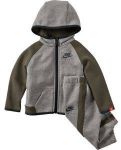 ΦΟΡΜΑ NIKE INFANTS\' WARM UP SET ΓΚΡΙ/ΧΑΚΙ (85-90ΕΚ.)-(18-24 ΜΗΝΩΝ) ΦΟΡΜΑ NIKE INFANTS\' WARM UP SET ΓΚΡΙ/ΧΑΚΙ (85-90ΕΚ.)-(18-24 ΜΗΝΩΝ)